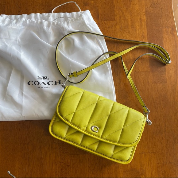 Coach lime green leather crossbody quilted bag - Picture 1 of 8